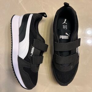 NWOT Puma soft foam sneakers with velcro straps. Size 2C